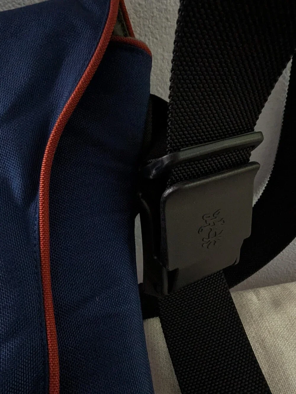 Crumpler Contoured Sling Bag, Navy Blue & Rust Trim - Vintage Great Condition